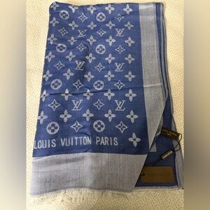 Louis Vuitton Blue and Gray Monogram Wrap